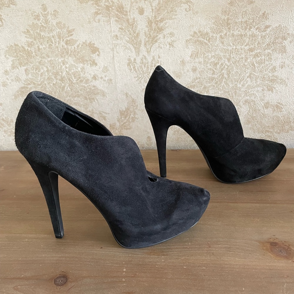BCBGENERATION platform heels - Picture 2 of 8